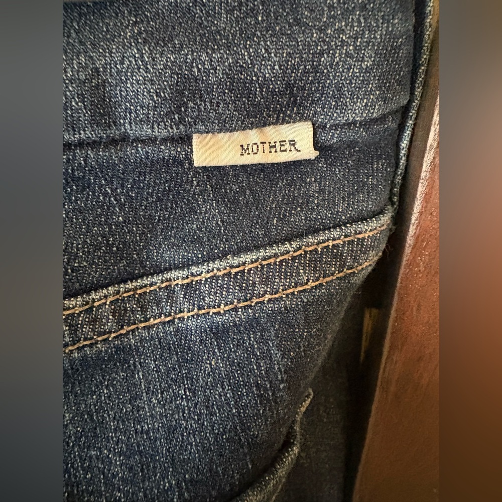 MOTHER The Looker Crop jeans, size 23 - Picture 4 of 10